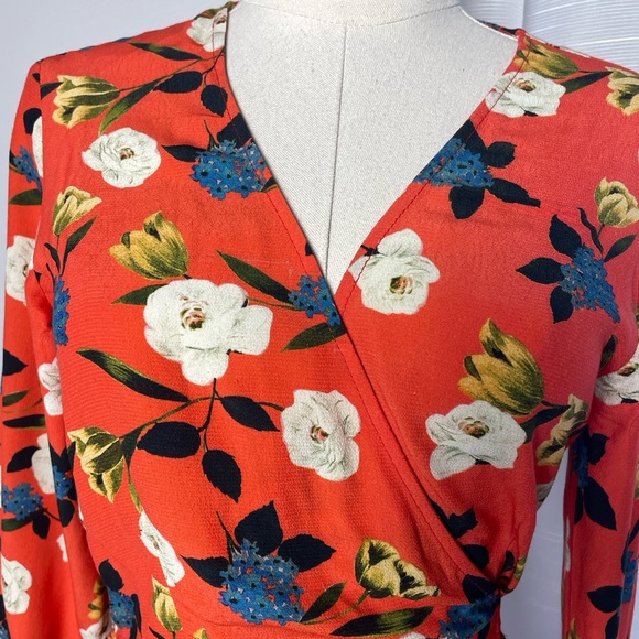 ASOS Red Floral Wrap Long Sleeve V-neck Viscose Blouse Top Size 4 - Picture 5 of 11